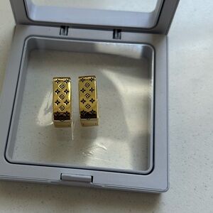 LV Fashion Style Logo Earrings